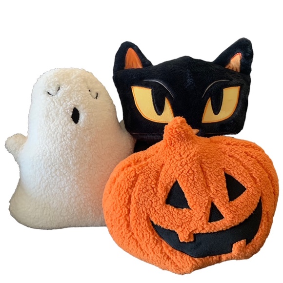 Target Ghost Pumpkin Black Cat Pillow Set of 3 - Picture 1 of 5